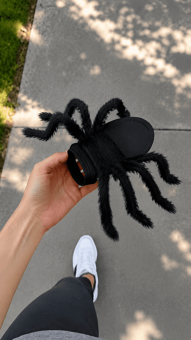 spider hat